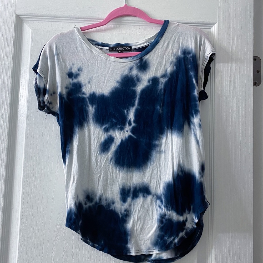 tie dye blue and white shirt